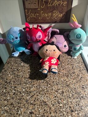 Lilo & Stitch and Friends - Set of 5 Small Plush - Like NEW